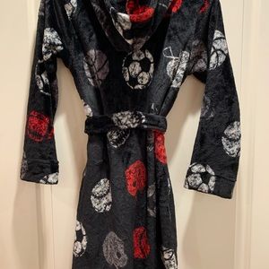 Boys sports hooded robe large 12/14